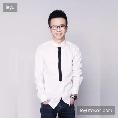 万菲艳